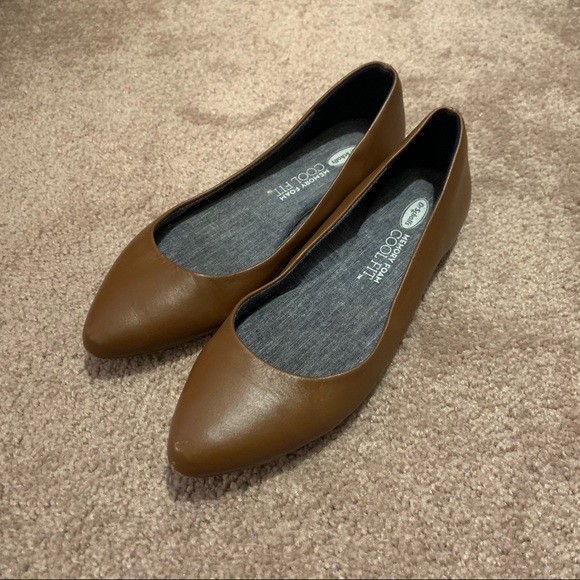 Dr. Scholl's Women's Brown Ballet Flat - Picture 2 of 5